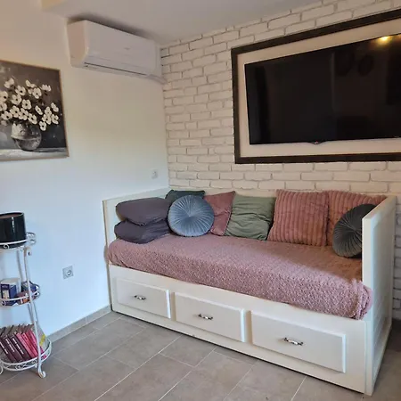 House - Casa Rustica בית נופש