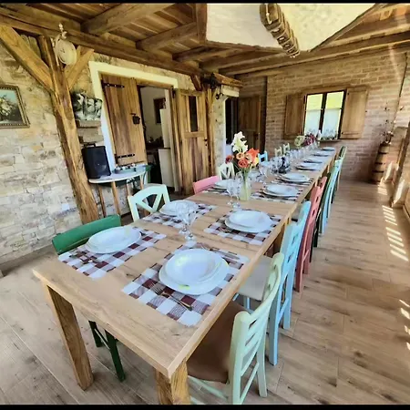 House - Casa Rustica * באניה לוקה